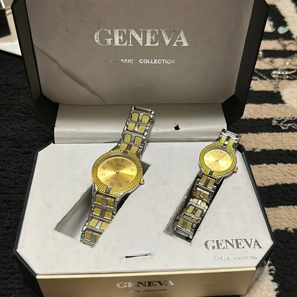 2 Geneva Watches Geneva Geneva Ladies Womens Crystal Accent Silver Tone 2-pc  main image 2